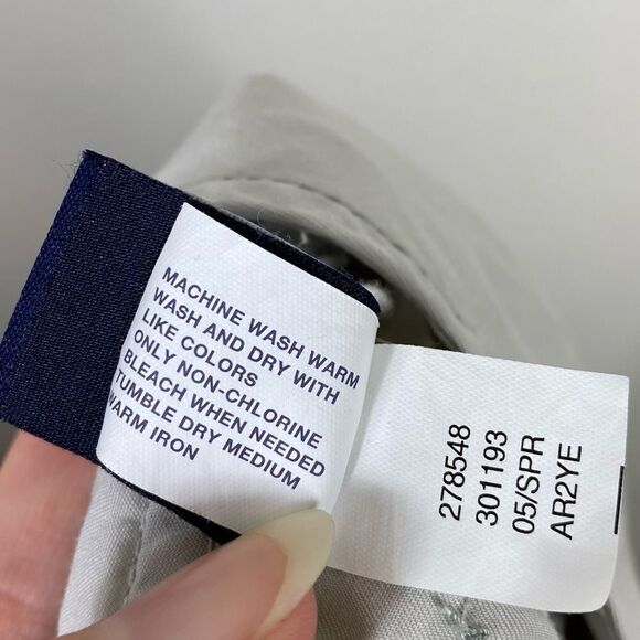 Gap Light Grey Roll Tab Cargo Pants - Picture 5 of 5